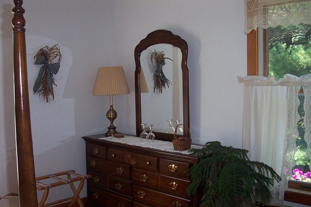 Chesapeake Inn of Lenox