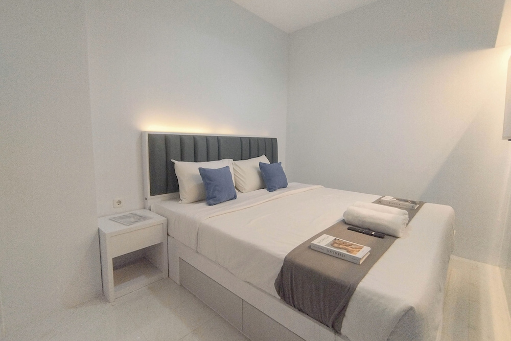 2Br Near Its University At Bale Hinggil Apartment