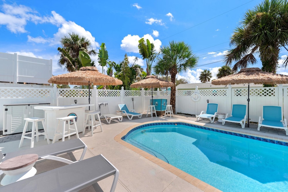 Bluewaters Resort