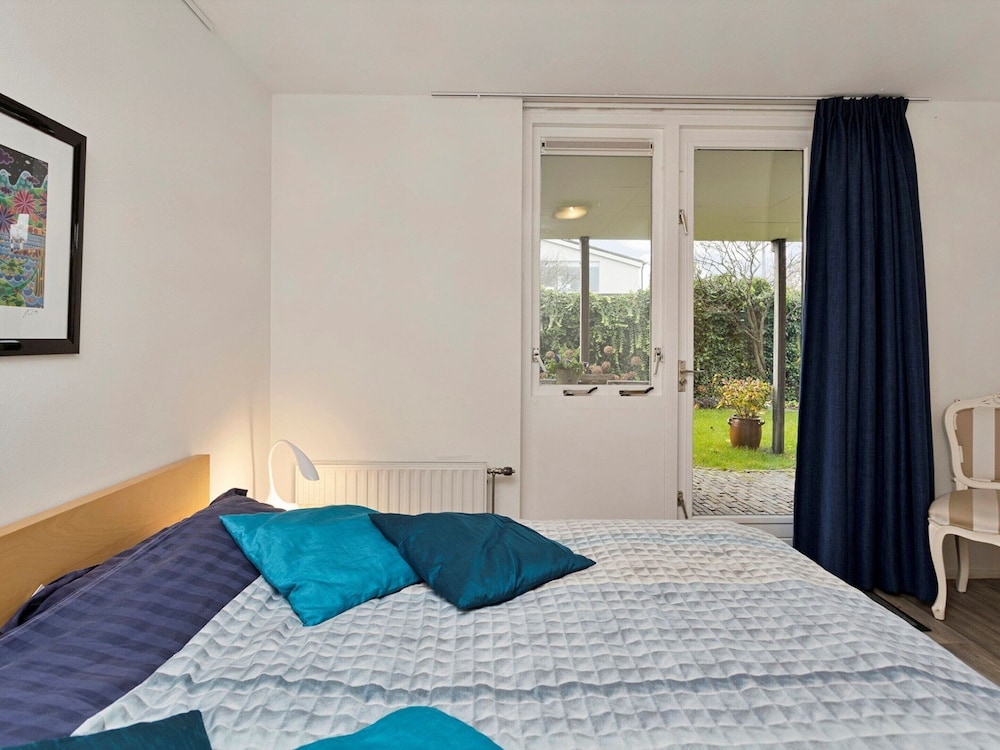 Lovely Family Villa With Garden in Kamperland view 3