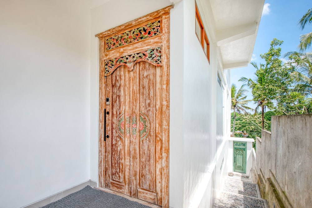 Lebah Villas