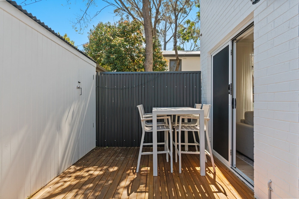 Stylish 2-bed Townhouse in Leafy Hyde Park