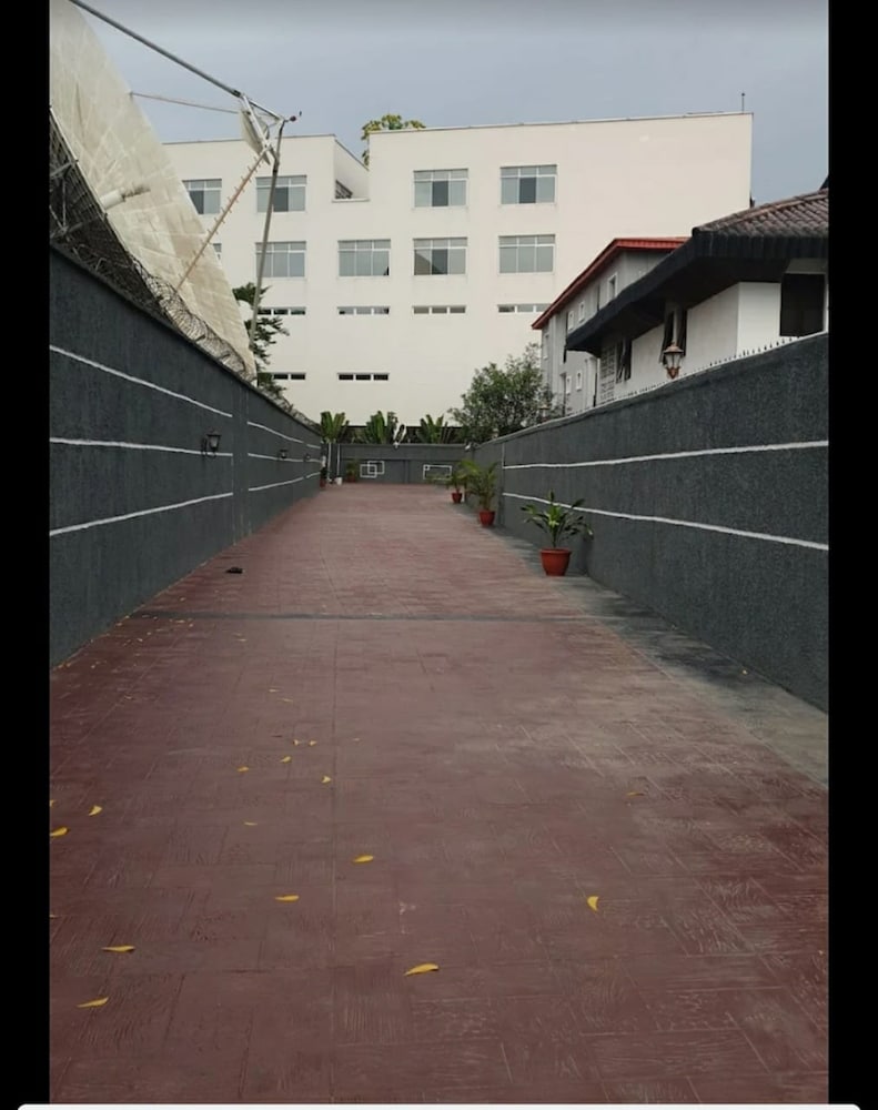 ZINA APARTMENT