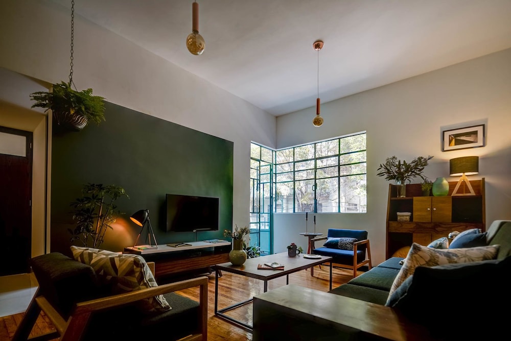 Old School Apartment by Mr.W photo 2