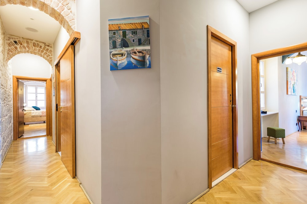 Captains guesthouse