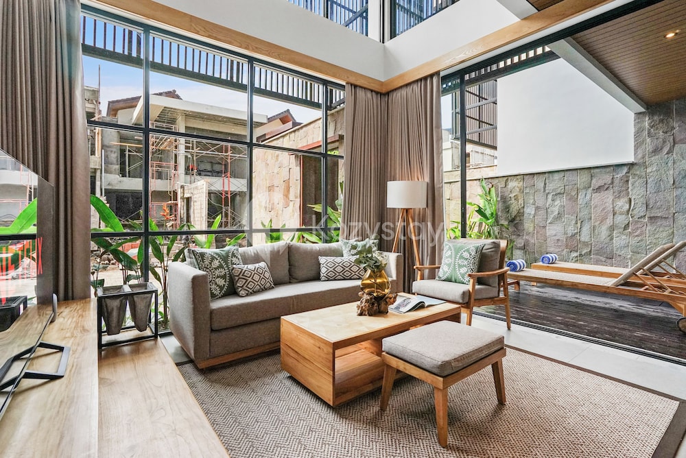 Solana Villa by Kozystay - Canggu