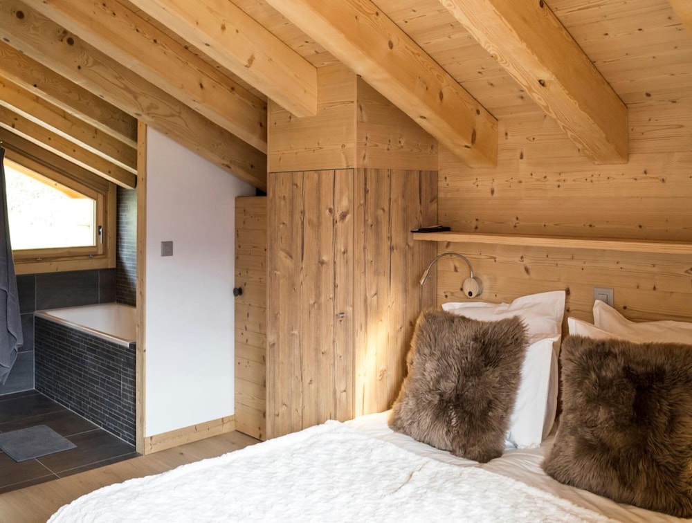 Luxury Chalet With Sauna and Garden