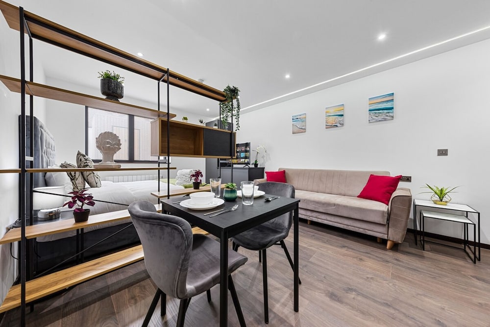 Chic Studio in Golders Green Near Tube Station