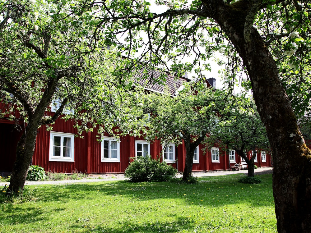 Gripsholms Bed & Breakfast