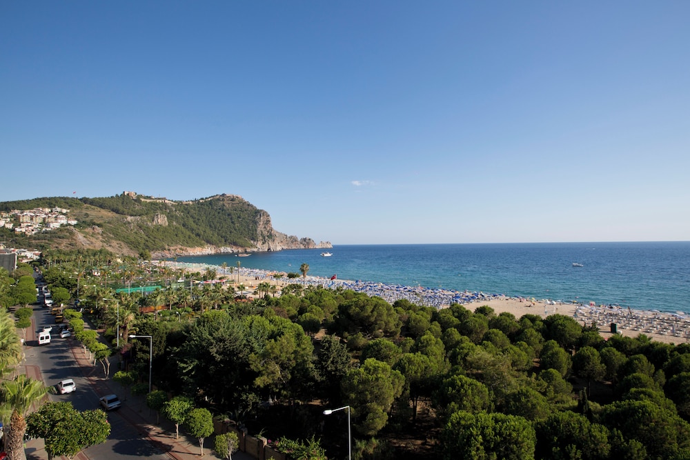 AGORA APART OTEL - Image 35