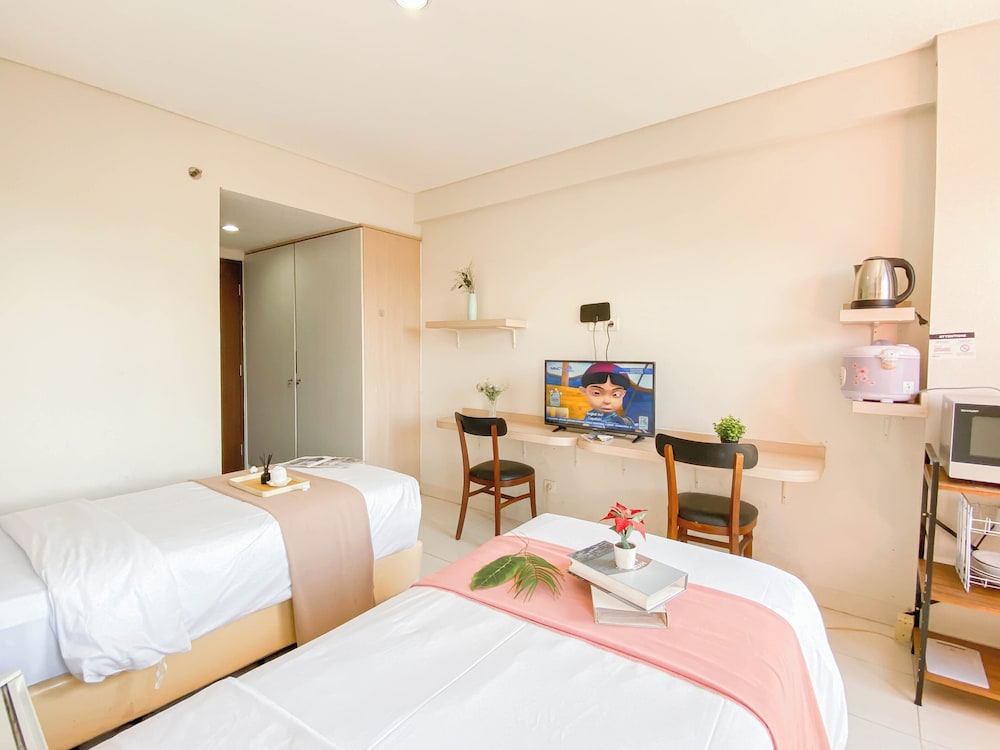 Simple Studio (No Kitchen) Near President University At Elvis Tower Apartment