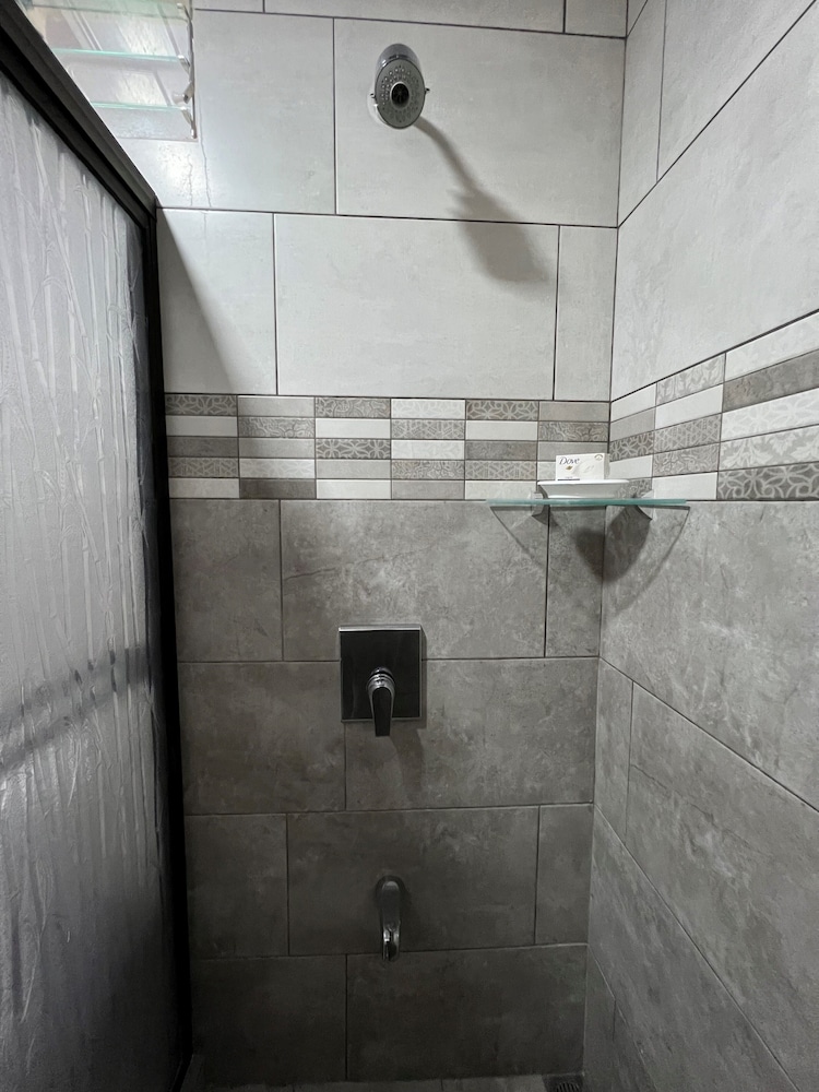Fully Equipped and Furnished Apartment and Office
