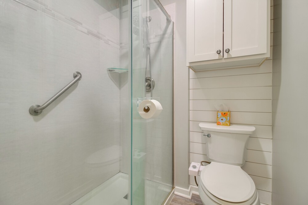 Walk to North Topsail Shores: Beach House w/ Gear!