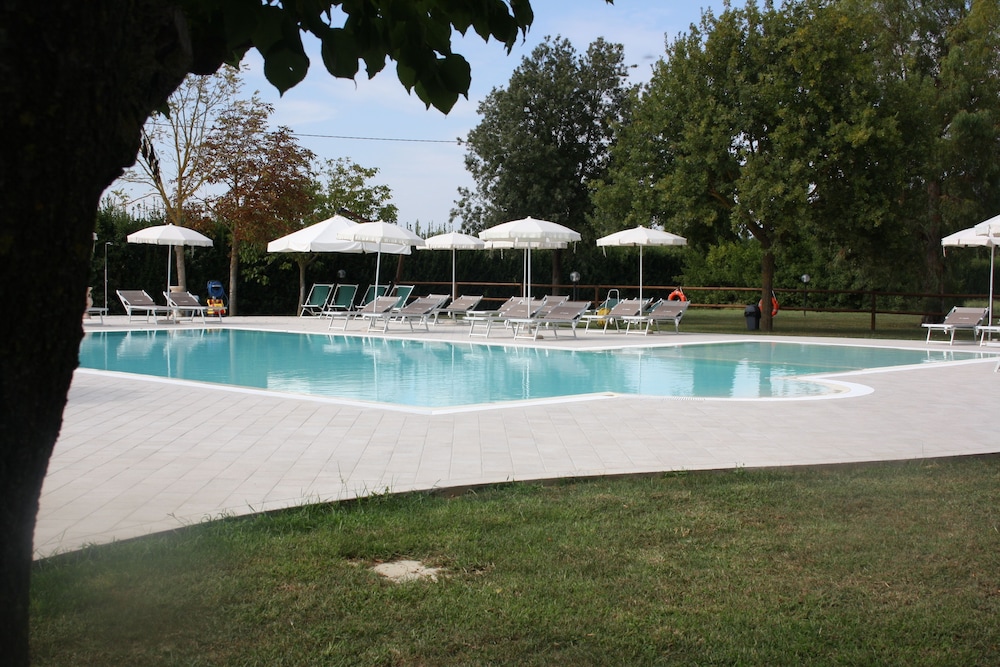 Agriturismo La Pisana
