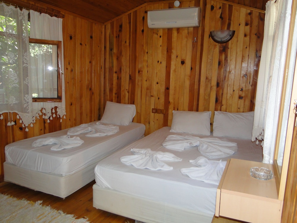 Korsan Pansiyon