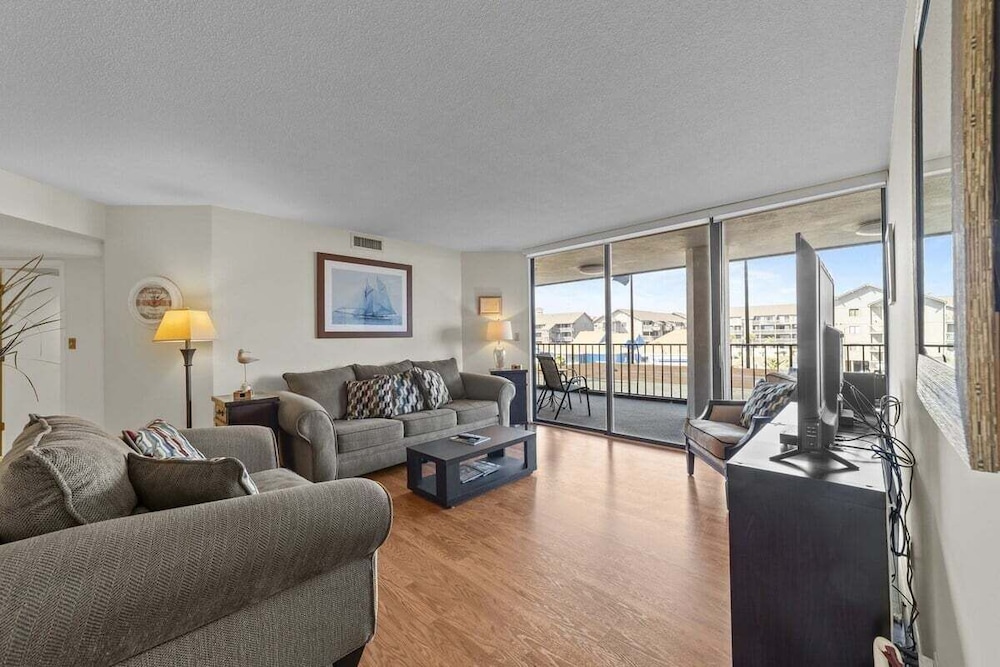 Maisons Sur Mer 106 2 Bedroom Condo
