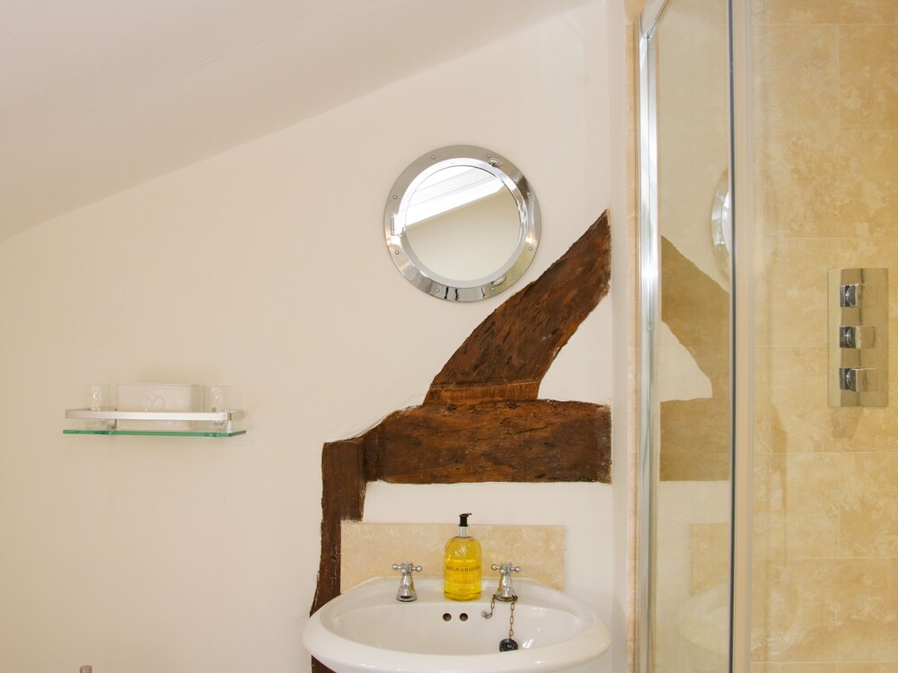 Wattle Cottage
