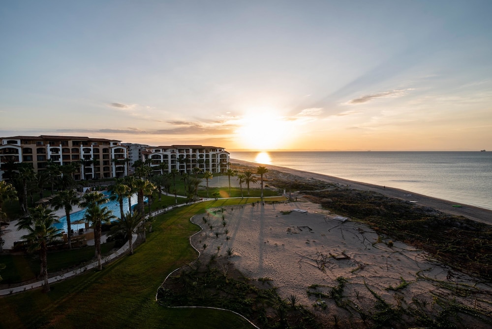 Paraiso Del Mar Resort A502 3 Bed by Casago view 2