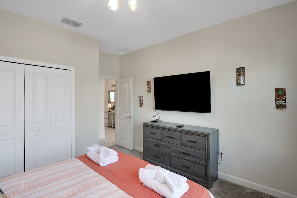 8966ccd-the Retreat At Championsgate 6 Bedroom Home