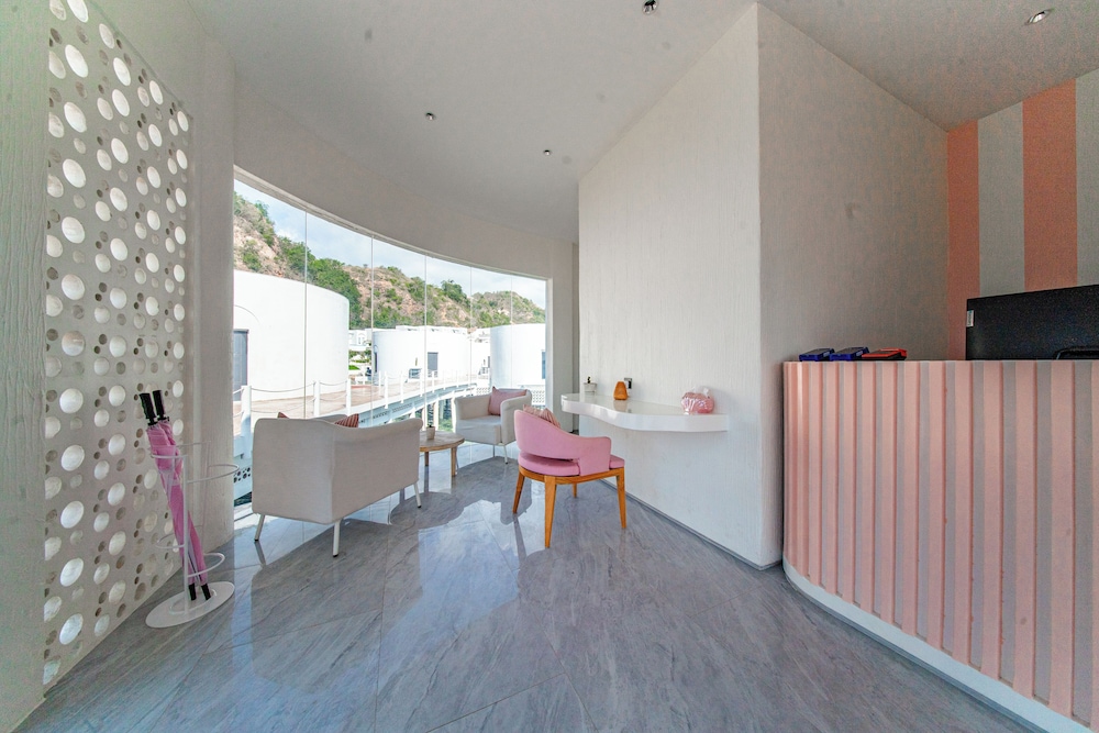 69 Resort & Beach Club by Loccal Collection, Labuan Bajo