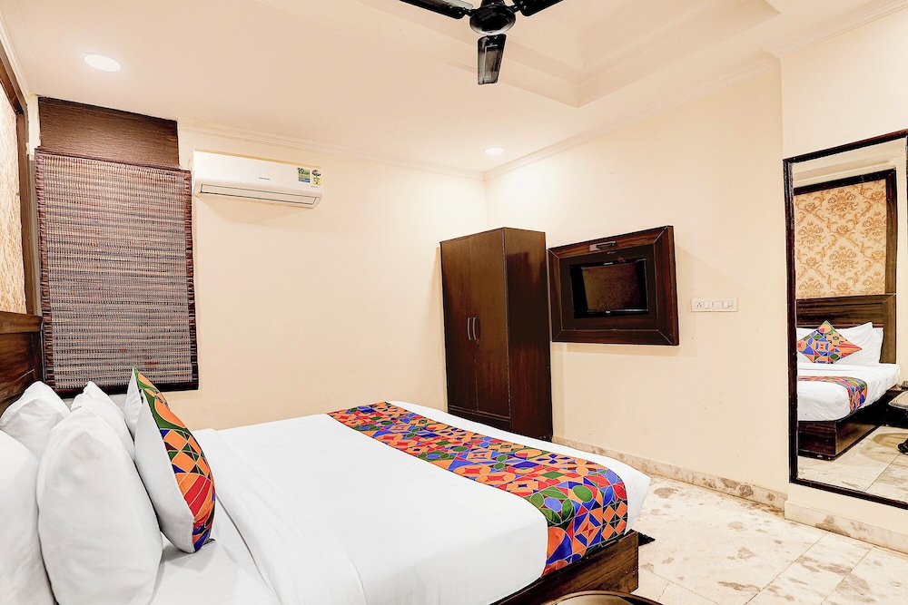 Fabhotel Comfort Stay I
