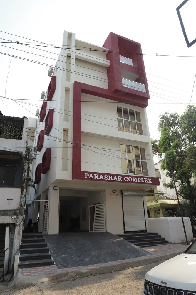 V & U Homestay Sadar