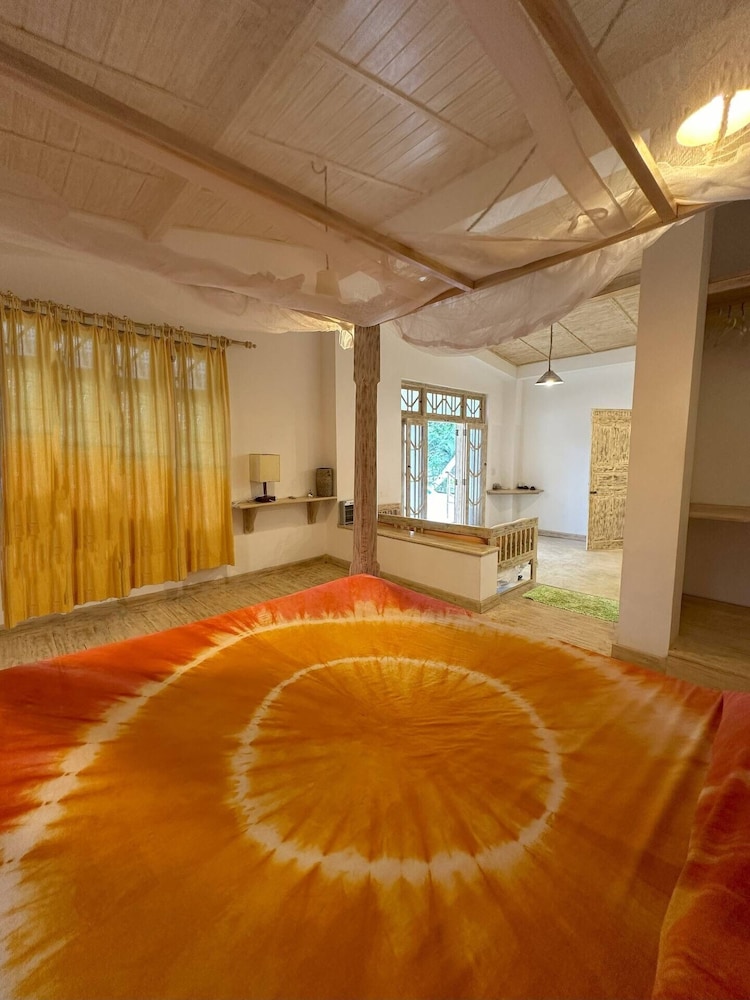 Deep Blue Sea Rental Villa