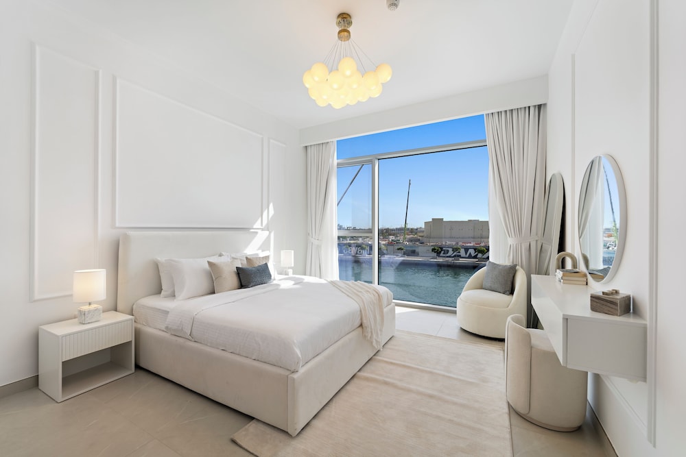 2BR M Canal Front B3 Waterfront Views