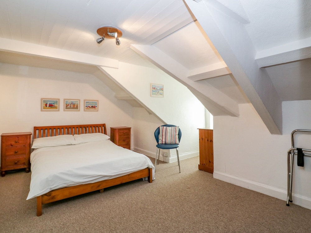 Trevena Lodge