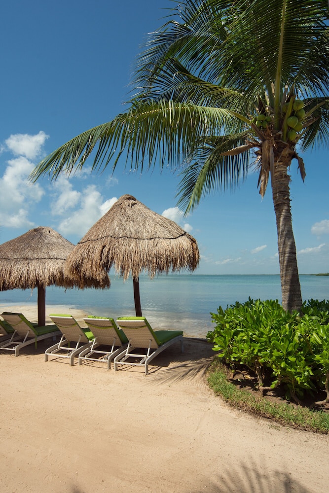 Sunset Marina Resort & Yacht Club