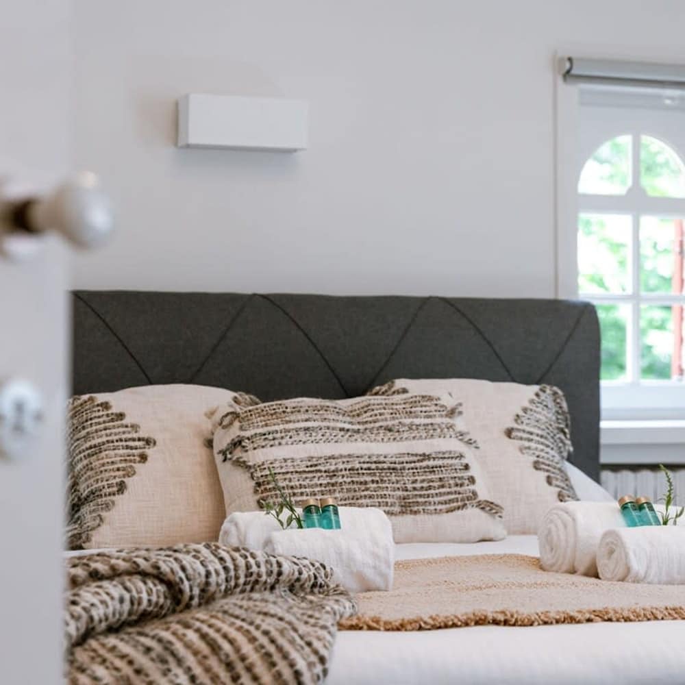 Authentic Villa Amore Located Near Bruges