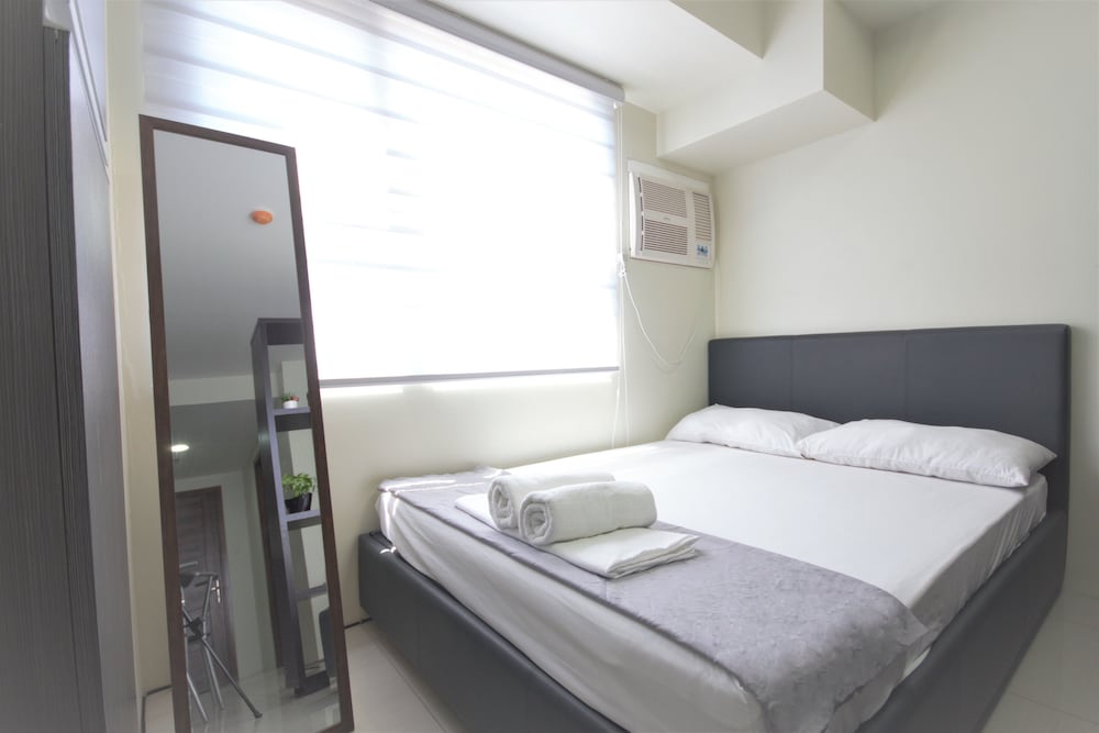 Cebu Vacations - Versteeg Vacations - Horizons 101 - Property Image 2