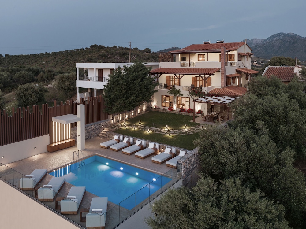 Ami Manoir Villa