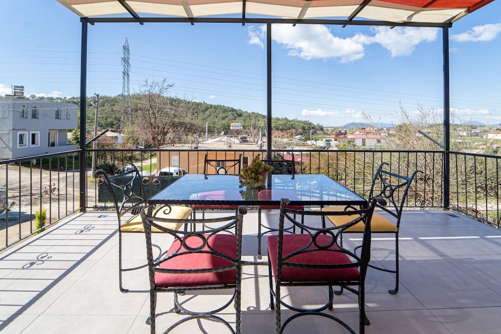 Fully Furnished Extraordinary Flat in Fethiye view 3