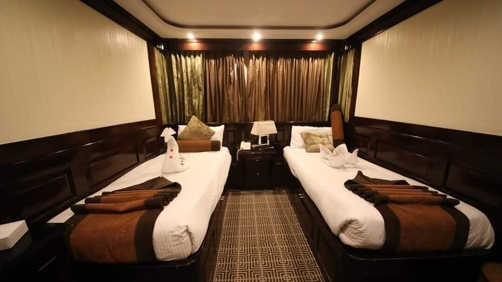 Nile Cruise Cairo Hotel