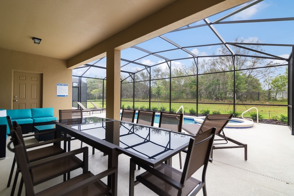 5264oba- Solterra Gated Resort 7 Bedroom Home