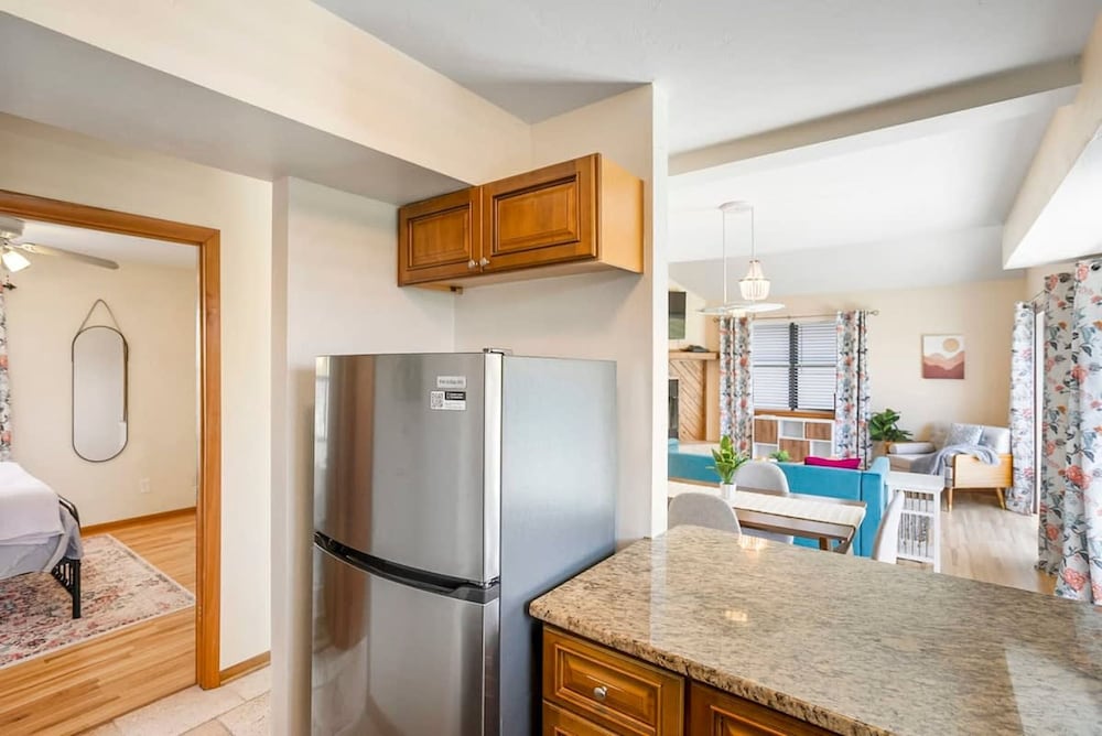 Oceanfront in St Aug Beach Patio BBQ Smart TVs