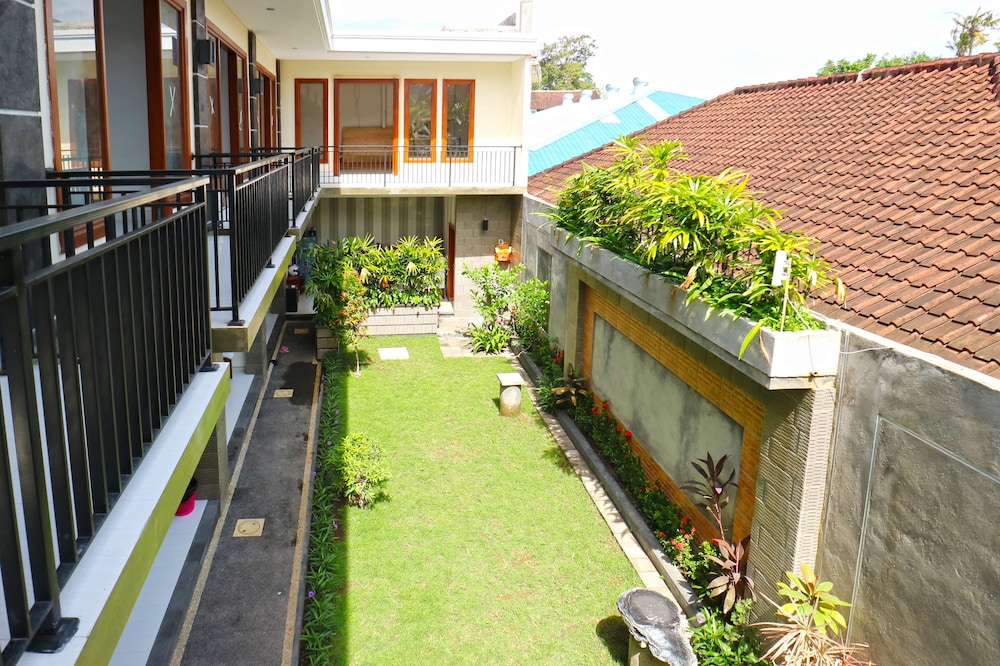 Gempita House Legian Bali view 2