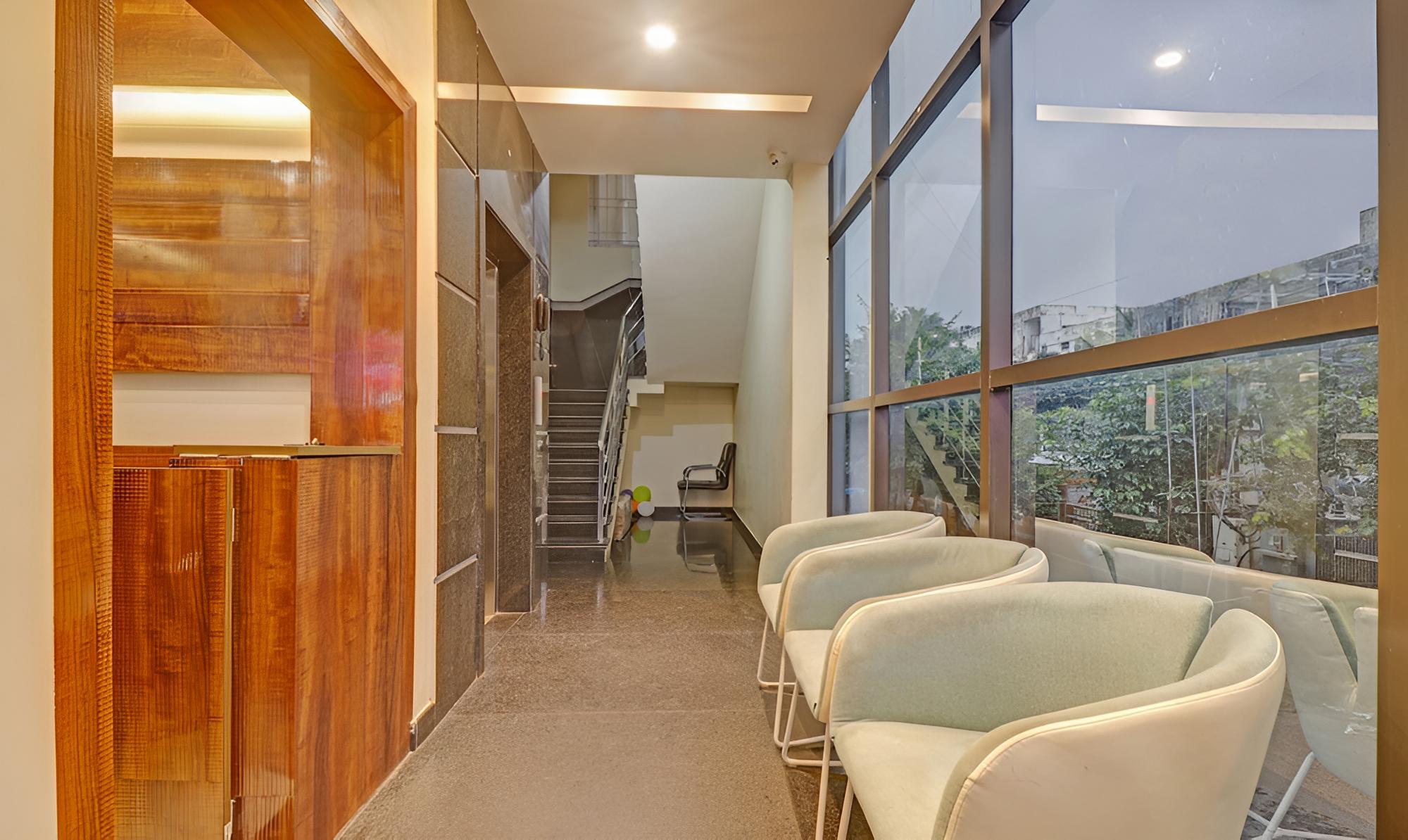 Treebo Trend Corporate Suites view 2