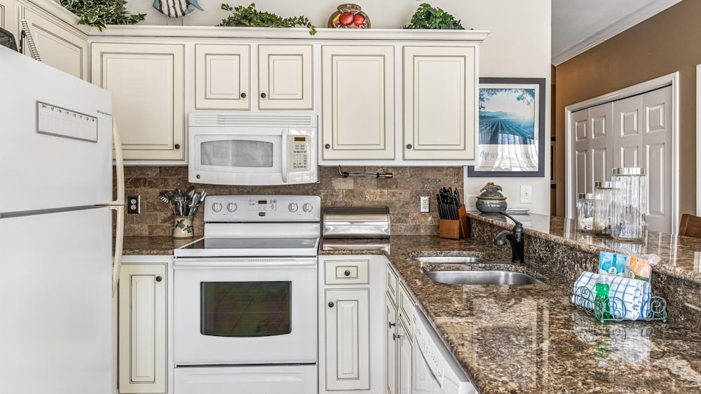 Romar Lakes #205D by Southern Vacation Rentals