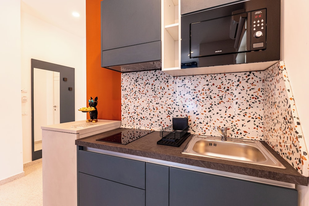 Floral Apartment