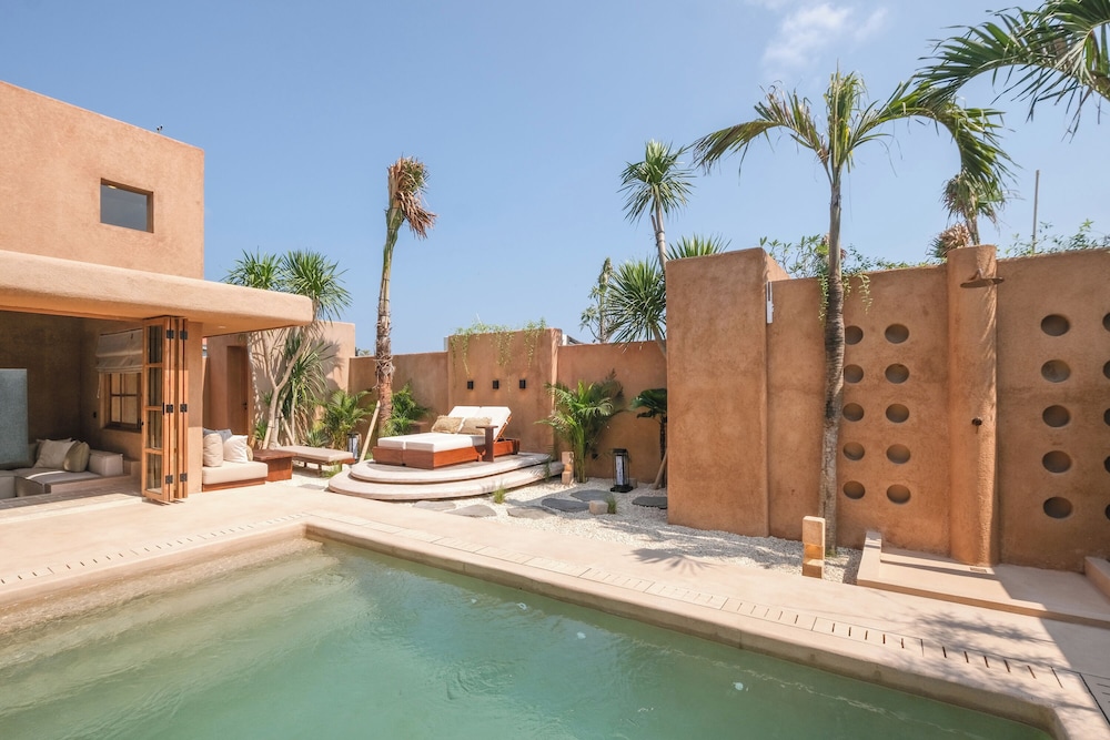 Villa Miyah at Bocoa Villas
