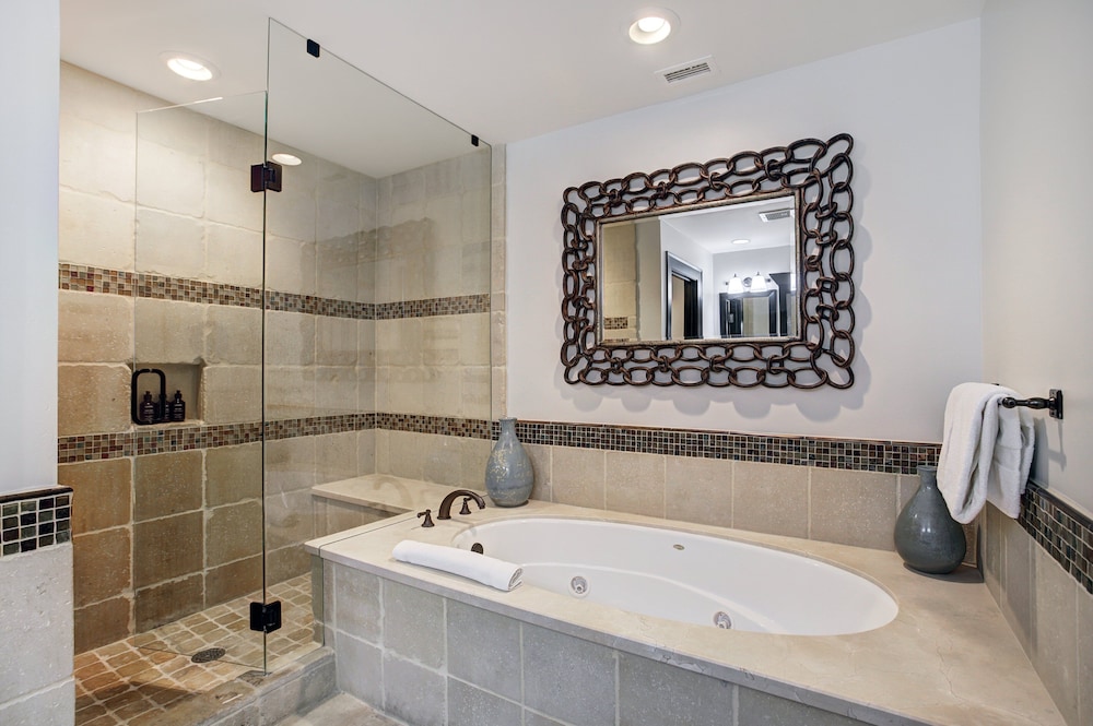 Ski-in/ski-out 3br+loft Condo, Bachelor Gulch 3 Bedroom Condo