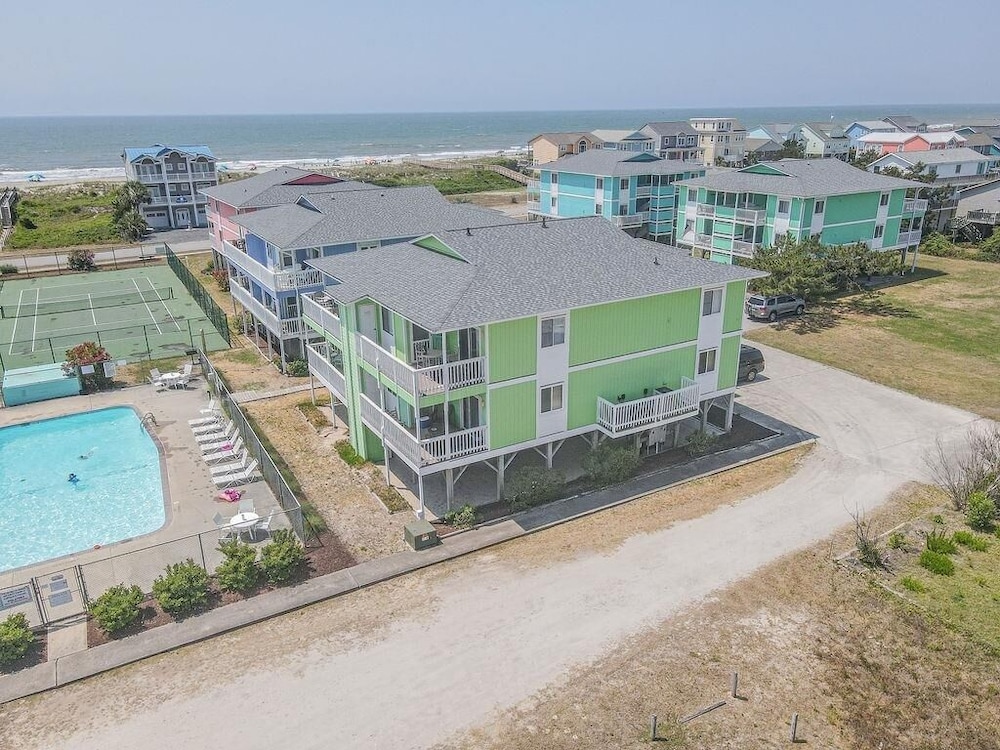Feelin' Beachy-7a 2 Bedroom Home by RedAwning - Property Image 12