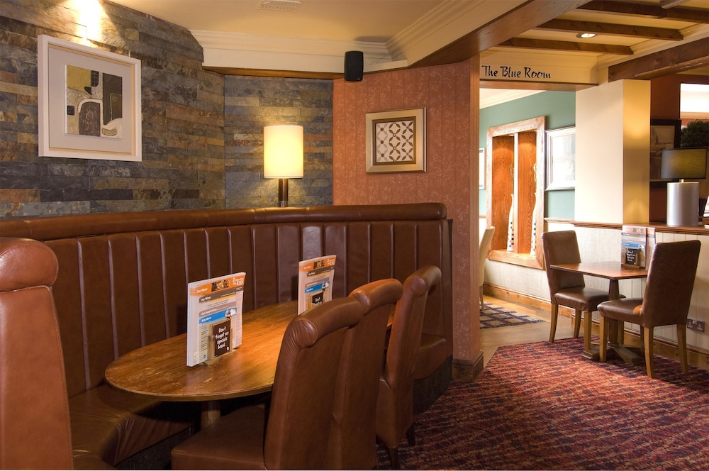 Premier Inn Tamworth South 3