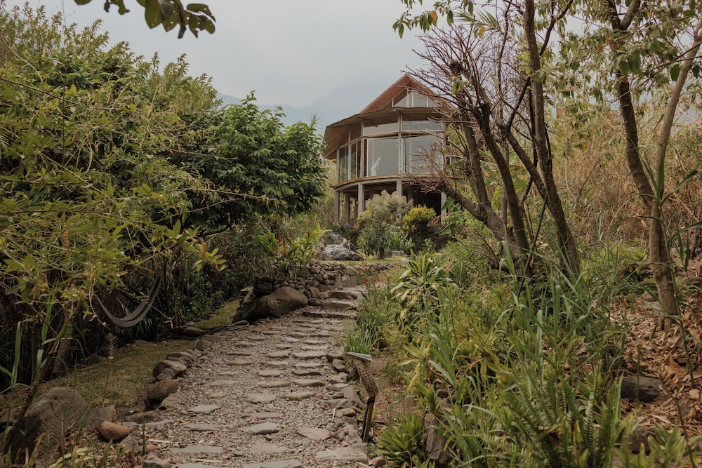 Saasil Retreat