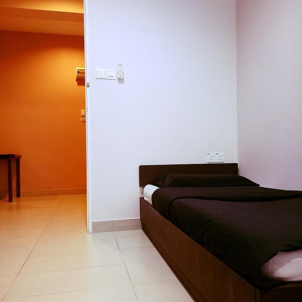 HOOD - Hostel