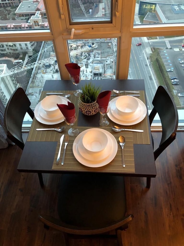 Galaxy Suites Square One Unit 3201 - Image 3