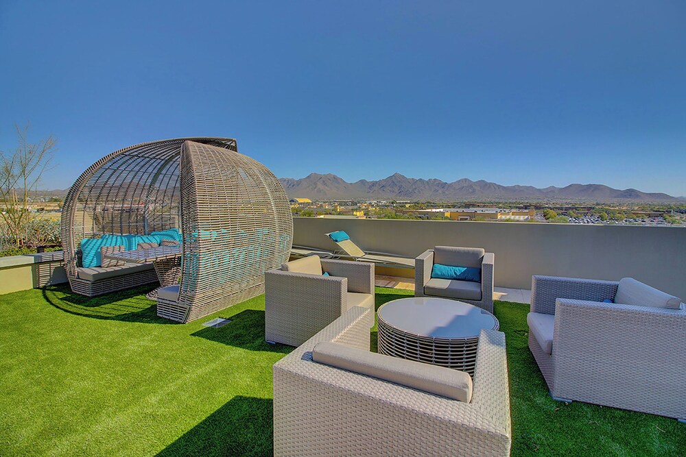 Rooftop Pool with Views-King Beds-Parking 1123 - Property Image 41
