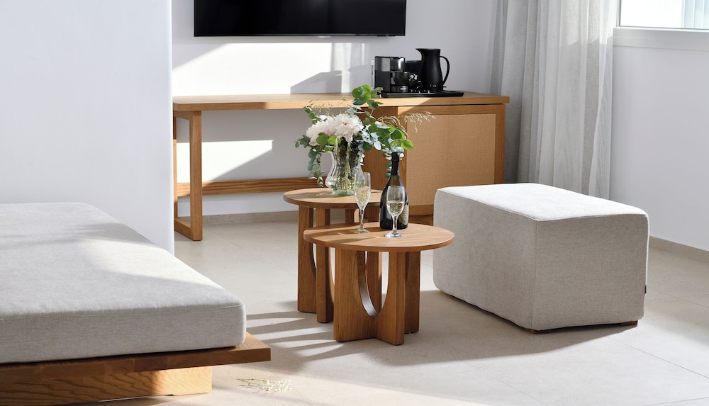 Etere Luxury Suites